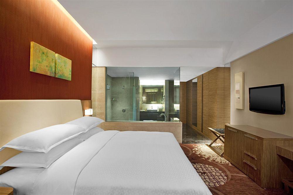 Four Points By Sheraton Qingdao, West Coast Exterior foto